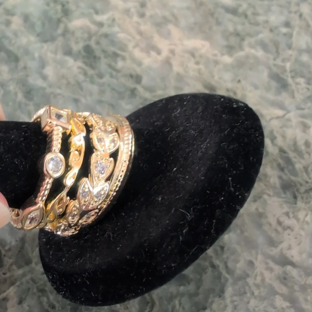Goldtone FashionRing Set